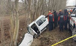 Kanser Tedavisi Gören Babasını Hastaneye Götürürken Kaza Yapan Sürücünün Ailesi Hayatını Kaybetti