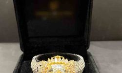 Kapalıçarşı'da yapılan operasyonda 3 milyon dolar değerinde 80 karat pırlanta bulundu