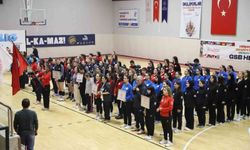 Karabük'te Yurtlar Arası Spor Ligi Voleybol Müsabakaları Start Aldı