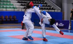 Karate tutkunları Denizli'de buluşacak