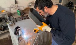 Kartepe'de eski çöp konteynerleri yenilenerek hizmete sunuluyor