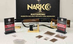 Kastamonu'da narkotik baskını: 5 kişi gözaltına alındı