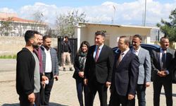 Kaymakam Baycar, öğrencilerin geleceği üzerine sohbet etti