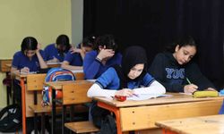 Körfez'de 4 bin 777 öğrenciye ücretsiz sınav desteği