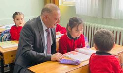 Küçük Öğrencinin Mektubu Kaymakam Cantürk'ü Sınıfa Davet Etti