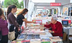 Kültürpark'ta edebiyat rüzgarı: İZKİTAP başlıyor