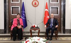 Kurtulmuş, Bayr ile TBMM'de Buluştu