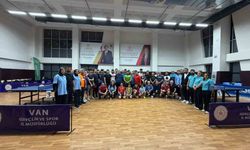 Masa Tenisi Ligi Van'da Devam Ediyor