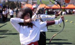 Mersin'de geleneksel okçuluk heyecanı: 150 sporcu 13 ilçeden katıldı