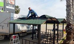 Mersin'de yeşil alanlara bakım çalışmaları başlatıldı