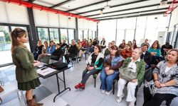 Mezitli Belediyesi'nden sosyal yaşama katkı sağlayan kurslar büyük ilgi görüyor