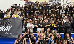 MHAL Kız Voleybol Takımı Şampiyonluk Sevinci Yaşadı