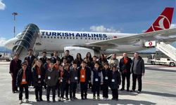 'Minik Kanatlar' projesiyle havalimanı ziyareti