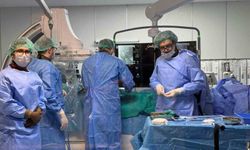 Muğla Eğitim Hastanesi'nde yüksek riskli 4 hastaya kapalı kalp kapağı değişimi yapıldı