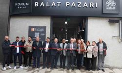 Nilüfer'de 8. Giyim Pazarı Balat'ta Kapılarını Açtı
