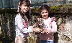 Öğrenciler bitki bakımı ve peyzaj anlayışını öğrendi