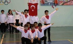 Oltu'da 23 Nisan sevinci