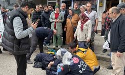 Ordu'da bir otomobilin çarptığı yaya hastaneye kaldırıldı: Kaza anı güvenlik kamerasında