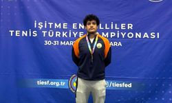 Osmangazi'nin tenisçilerinden Türkiye şampiyonasında büyük zafer
