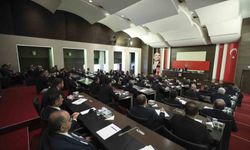 Özgür Özel, İl Başkanları Toplantısına Başkanlık Yaptı