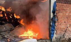 Samanlıkta çıkan yangın faciaya yol açmadan söndürüldü