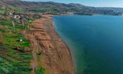 Sapanca Gölü'ndeki Kaçak Yapıların Yıkımında İkinci Aşama Başladı