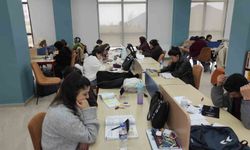 Sason Halk Kütüphanesi'ne Ziyaretçi Akını