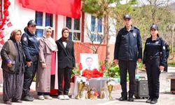 Şehit polisin ismi Feke'deki okula verildi