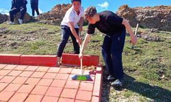 Seyitömer Ortaokulu'ndan 23 Nisan'a özel anlamlı bir etkinlik