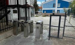 Şiddet ve devamsızlık sorunlarına çözüm: Turnike sistemi devrede