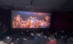 Şırnak Belediyesi'nden Çocuklara Sinema Keyfi