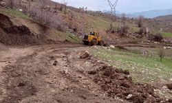 Şırnak'ta 18 köy yolunda iyileştirme çalışmaları devam ediyor