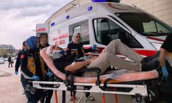 Sopalarla iş yerine saldırdılar: 4 kişi yaralandı