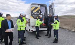 Tomarza'da Servis Şoförlerine Trafik ve Güvenlik Eğitimi Verildi