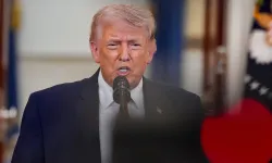 Trump'tan İran'a "Taş Devri" Tehdidi: "2-3 Haftada Çok Sert Vuracağız"