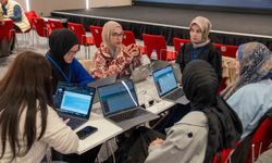 TÜRGEV, üniversite gençliği için 'Bağımsız kampüs ve sağlıklı yaşam' çalıştayı düzenledi