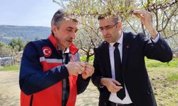 Uşak Tarım Müdürlüğü ekipleri üreticilerle buluştu