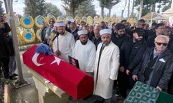 Usta sanatçı Ferdi Atuner, son yolculuğuna uğurlandı