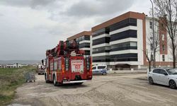 Ütünün Neden Olduğu Yangın, Ekipleri Harekete Geçirdi