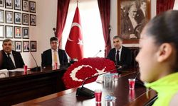 Vali Aktaş: 'Gençlerimizin spor ve eğitimdeki başarıları şehrimizin en değerli varlığıdır'