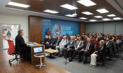 Vali Aydoğdu, gençlerle aile ve değerler üzerine konuştu