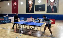 Vezirköprü'de sağlık çalışanları için masa tenisi heyecanı