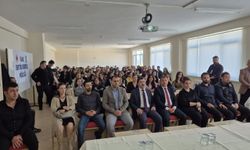 Yalvaç'ta bağımlılıkla mücadele panelinde toplumsal sorumluluk vurgusu yapıldı