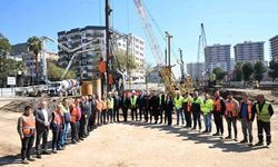 Yeni Dörtyol Köprülü Kavşağı'nda İnşaat Çalışmaları Tüm Hızıyla Devam Ediyor