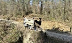 Zaviye köyündeki heyelan sonrası yollar açıldı