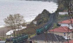 Zonguldak'ta yük treni vagonları ayrıldı, seferler durdu