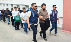 5 liralık banknotlarla milyonlarca lira aklandı