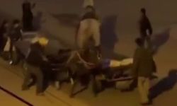 Atlara acımasız saldırı görüntülendi