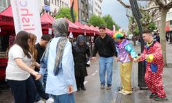 Bolu'da dolu sonrası sokaklarda halay keyfi