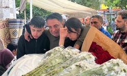 Burun estetiği ameliyatında hayatını kaybeden genç kızın cenaze töreni